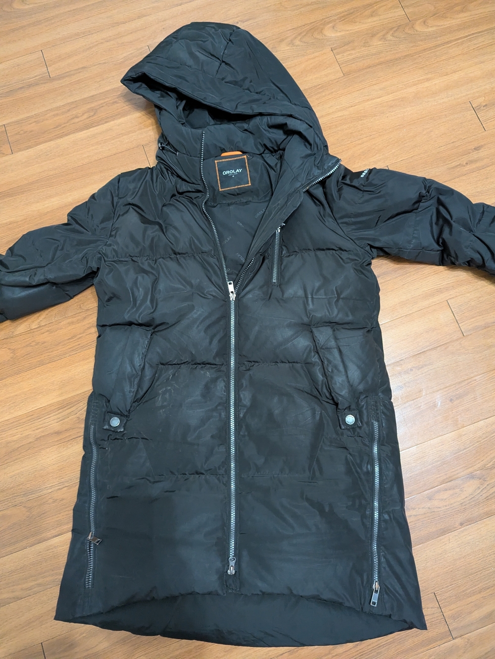 OROLAY Women’s Black Hooded Long Puffer Coat With Two-way Zipper